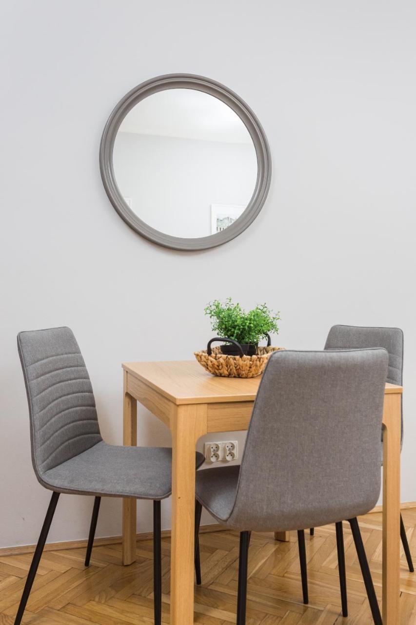 Barbican House Apartments クラクフ エクステリア 写真